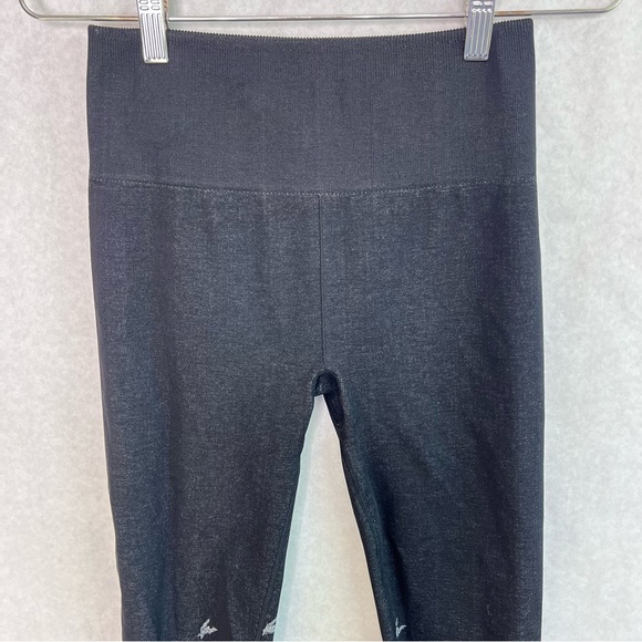 Fabletics High-Waisted Seamless Check
Legging Size small - Picture 4 of 8